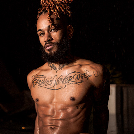 This is an advertisement creative for Voyr